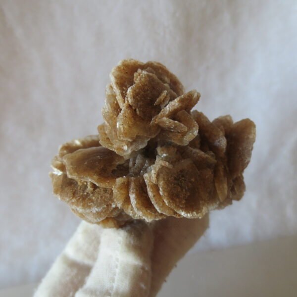 natural desert rose gobi agate raw stone mineral home decor. (i17） (copy)