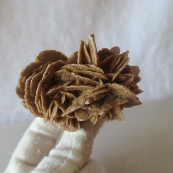 natural desert rose gobi agate raw stone mineral home decor. (i19） (copy)