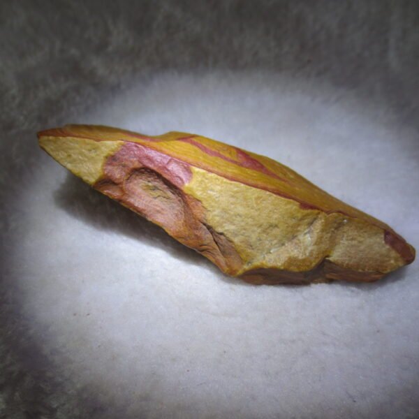 natural banded gobi agate raw desert mudstone mineral (j49)
