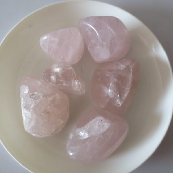 natural rose quartz tumbled stones, polished pink crystal rough gemstones for healing, jewelry making & home decor (p20)