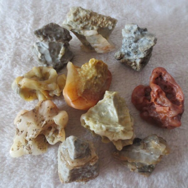 gobi desert raw rough stones natural mountain gobi rocks specimen for table decor. (p56)