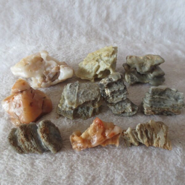 gobi desert raw rough stones natural mountain gobi rocks specimen for table decor. (p60)