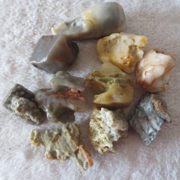 gobi desert raw rough stones natural mountain gobi rocks specimen for table decor. (p65)