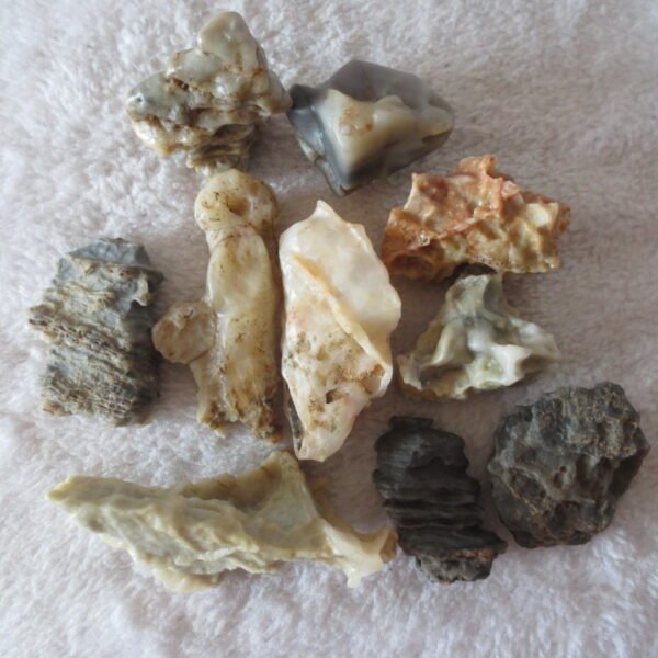 gobi desert raw rough stones natural mountain gobi rocks specimen for table decor. (p68)