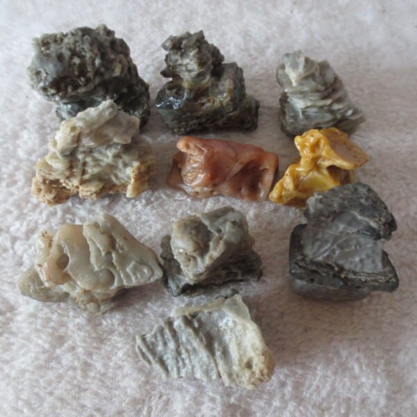 gobi desert raw rough stones natural mountain gobi rocks specimen for table decor. (p69) (copy)