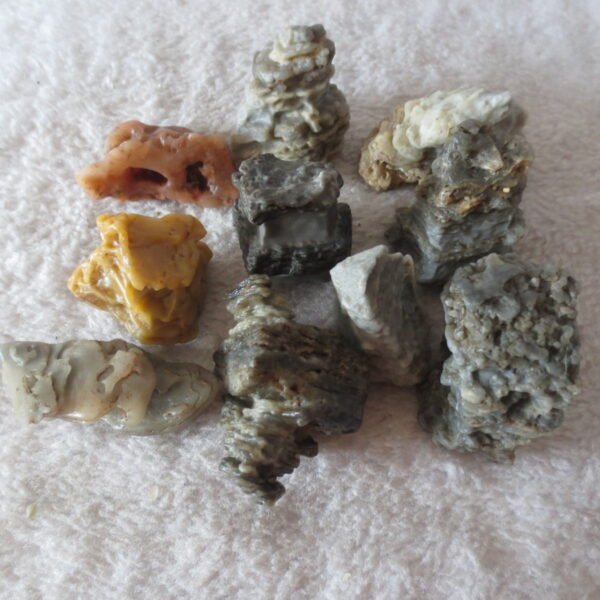 gobi desert raw rough stones natural mountain gobi rocks specimen for table decor. (p70)