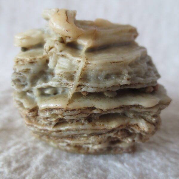 mountain shaped gobi wind carved layered agate natural rough stone specimen (v16)