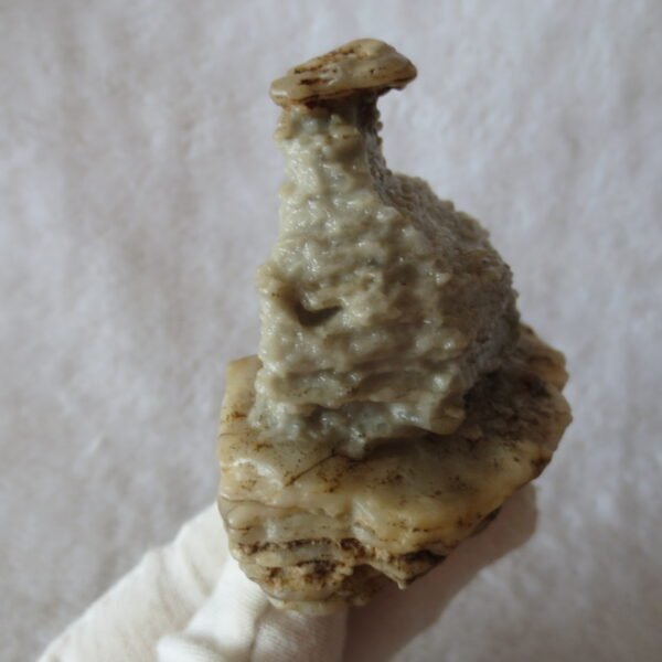 mountain shaped gobi wind carved layered agate natural rough stone specimen (v17)