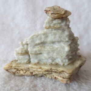 mountain shaped gobi wind carved layered agate natural rough stone specimen (v17)