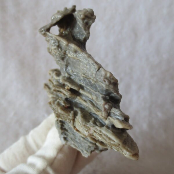 mountain shaped gobi wind carved layered agate natural rough stone specimen (v17) (copy)