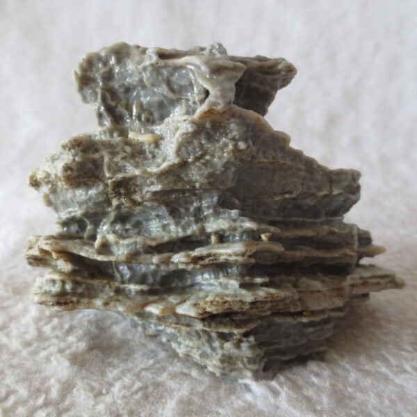 mountain shaped gobi wind carved layered agate natural rough stone specimen (v18)