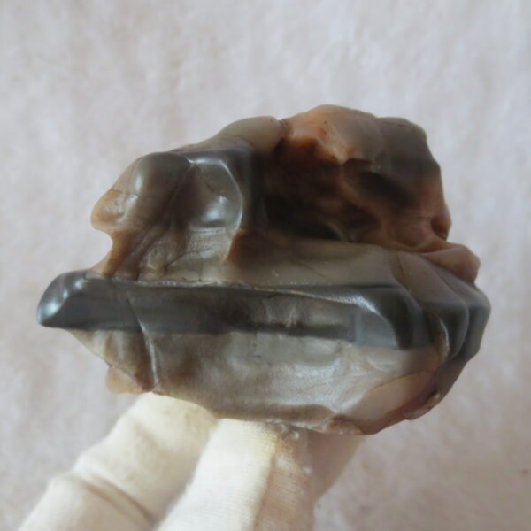 mountain shaped gobi wind carved layered agate natural rough stone specimen (v22) (copy)
