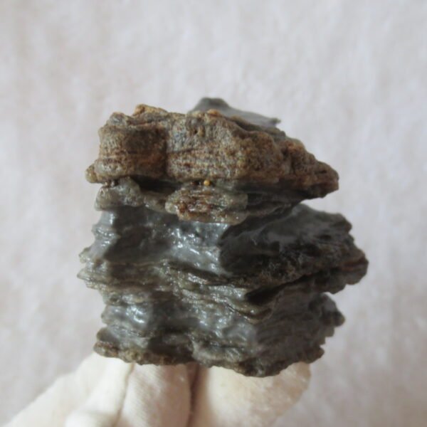 mountain shaped gobi wind carved layered agate natural rough stone specimen (v24) (copy)