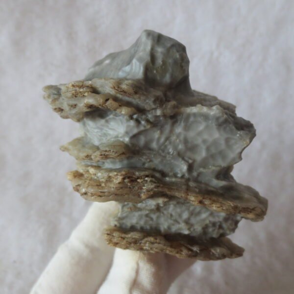 mountain shaped gobi wind carved layered agate natural rough stone specimen (v26)