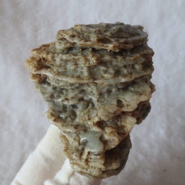 mountain shaped gobi wind carved layered agate natural rough stone specimen (v28) (copy)