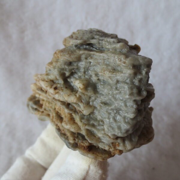 mountain shaped gobi wind carved layered agate natural rough stone specimen (v28) (copy)