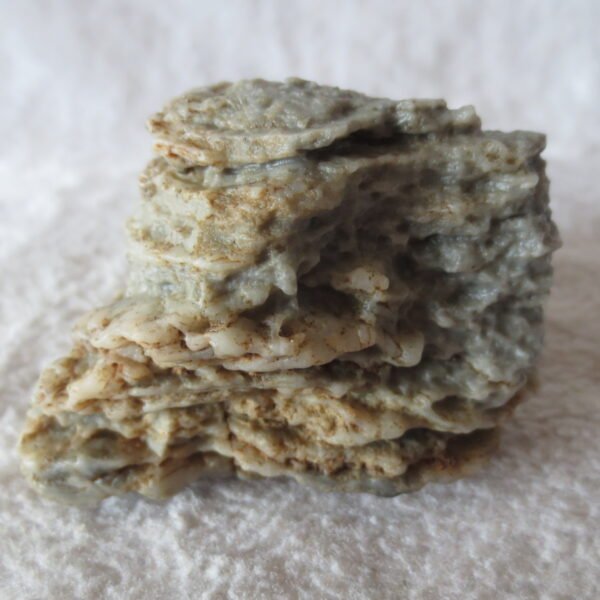 mountain shaped gobi wind carved layered agate natural rough stone specimen (v28) (copy)