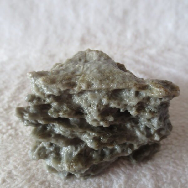 mountain shaped gobi wind carved layered agate natural rough stone specimen (v30)