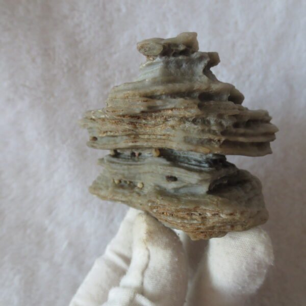 mountain shaped gobi wind carved layered agate natural rough stone specimen (v31)