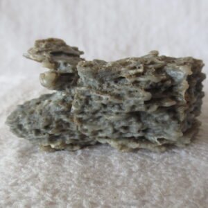 mountain shaped gobi wind carved layered agate natural rough stone specimen (v32)