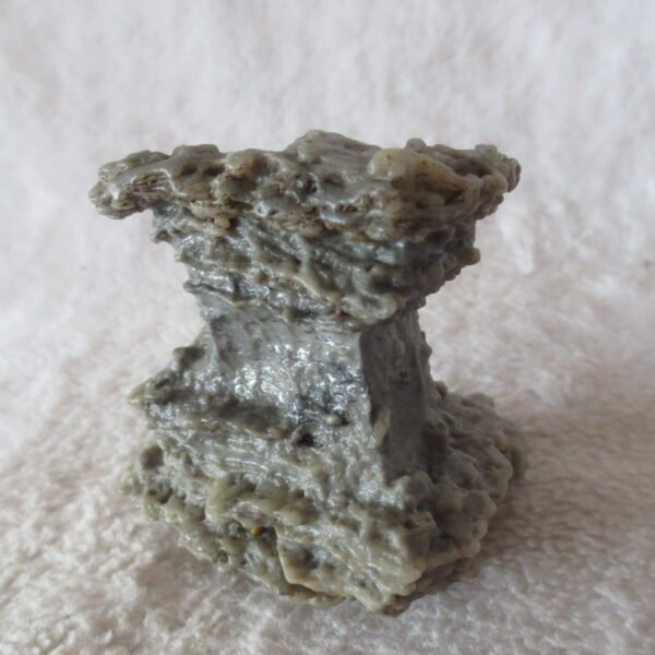 mountain shaped gobi wind carved layered agate natural rough stone specimen (v32) (copy)
