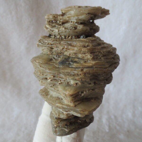 mountain shaped gobi wind carved layered agate natural rough stone specimen (v35)