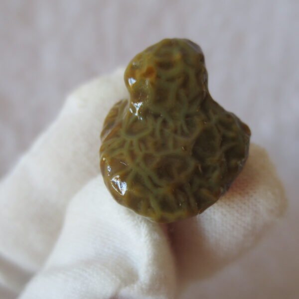 natural gobi vein agate raw stone, jinmai stone specimen (q02） (copy)
