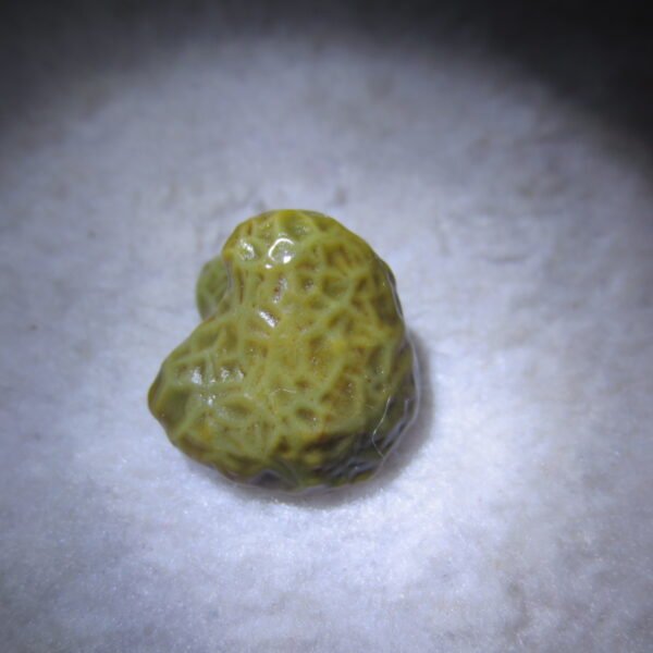 natural gobi vein agate raw stone, jinmai stone specimen (q02） (copy)