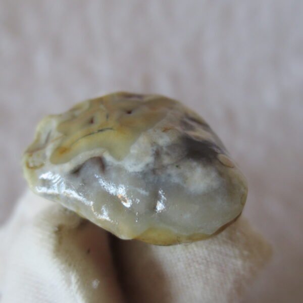natural gobi vein agate raw stone, jinmai stone specimen (q18） (copy)