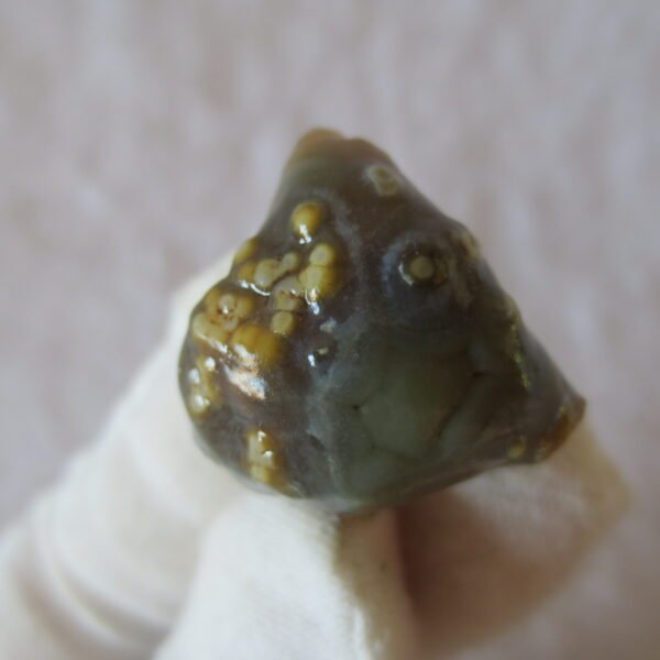 natural gobi vein agate raw stone, jinmai stone specimen (q22） (copy)