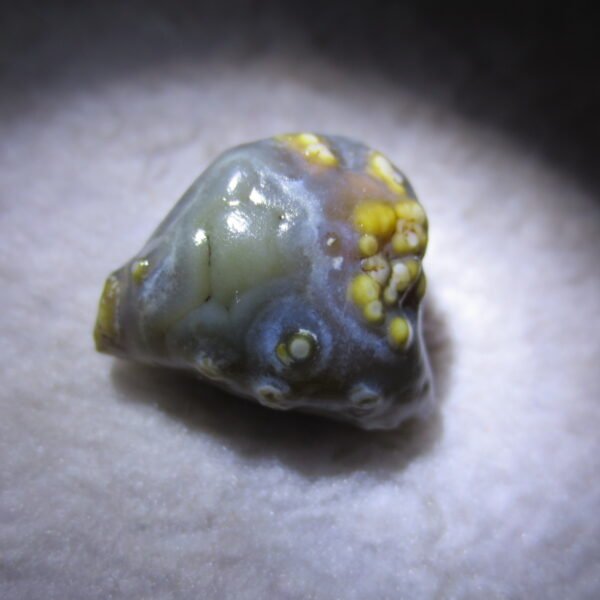natural gobi vein agate raw stone, jinmai stone specimen (q22） (copy)