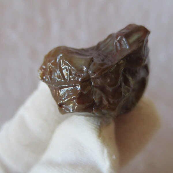natural gobi vein agate raw stone, jinmai stone specimen (q33)