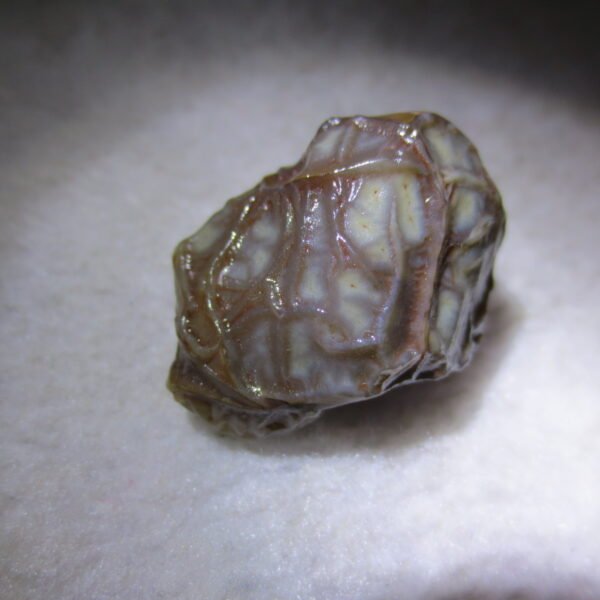 natural gobi vein agate raw stone, jinmai stone specimen (q33)