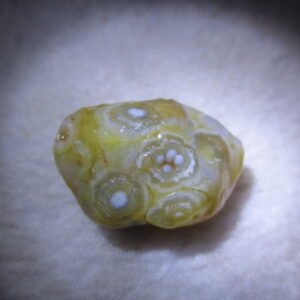 natural gobi vein agate raw stone, jinmai stone specimen (q37） (copy)