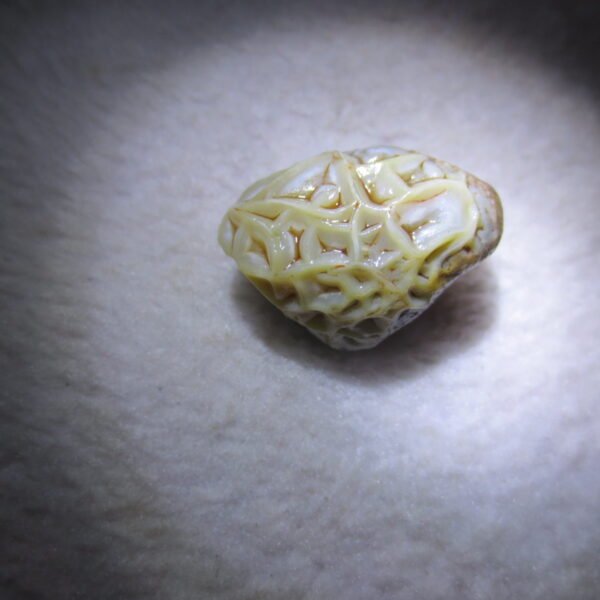 natural gobi vein agate raw stone, jinmai stone specimen (q44） (copy)