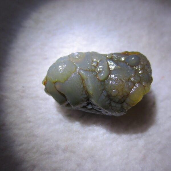 natural gobi vein agate raw stone, jinmai stone specimen (q47） (copy)