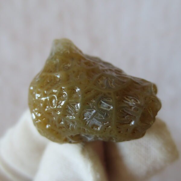 natural gobi vein agate raw stone, jinmai stone specimen (q64） (copy)