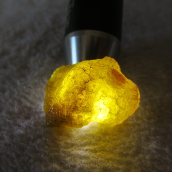 natural gobi vein agate raw stone, jinmai stone specimen (q58） (copy)