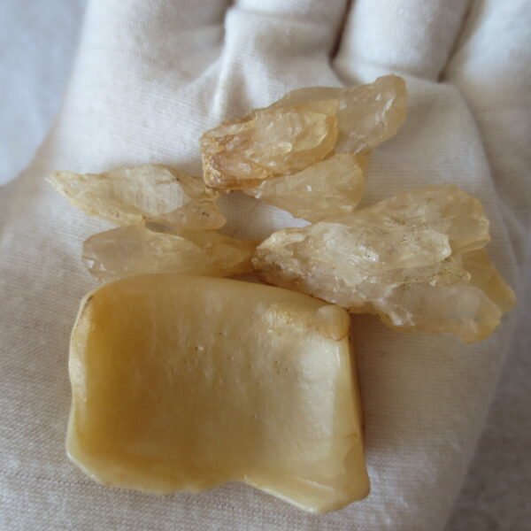 natural desert gobi agate crystal and stone symbiotic minerals, home decor, energy stones (s03）