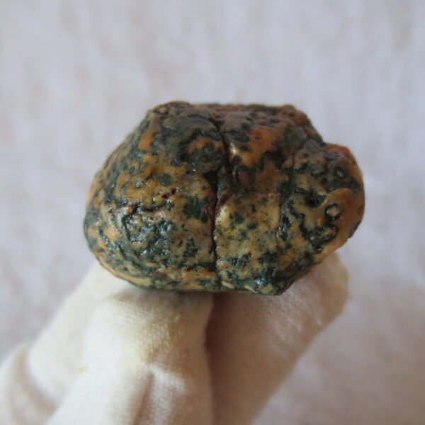 natural green grass flower gobi moss agate , desert gobi stone mineral specimen (t04)