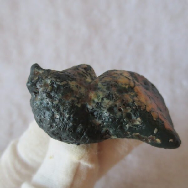 natural green grass flower gobi moss agate , desert gobi stone mineral specimen (t06)