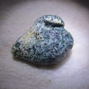 natural green grass flower gobi moss agate , desert gobi stone mineral specimen (t07） (copy)