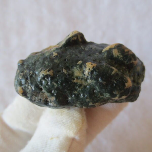 natural green grass flower gobi moss agate , desert gobi stone mineral specimen (t08） (copy)