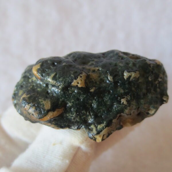 natural green grass flower gobi moss agate , desert gobi stone mineral specimen (t08） (copy)