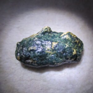 natural green grass flower gobi moss agate , desert gobi stone mineral specimen (t08） (copy)
