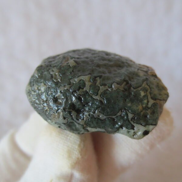 natural green grass flower gobi moss agate , desert gobi stone mineral specimen (t10） (copy)