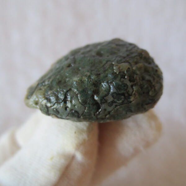 natural green grass flower gobi moss agate , desert gobi stone mineral specimen (t10） (copy)
