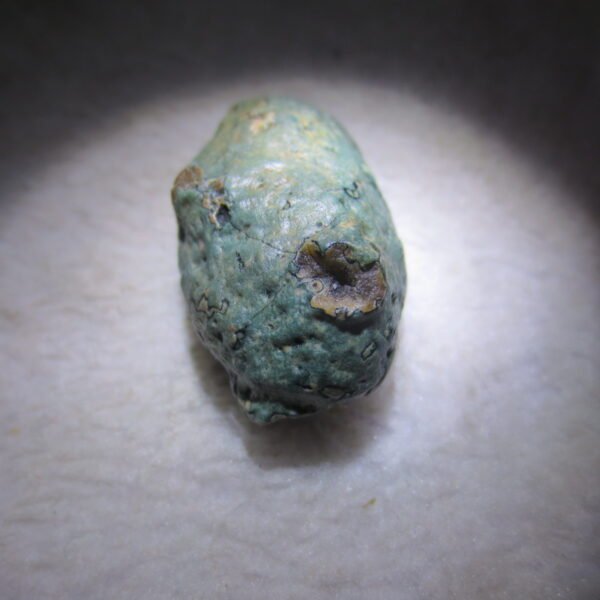 natural green grass flower gobi moss agate , desert gobi stone mineral specimen (t12）