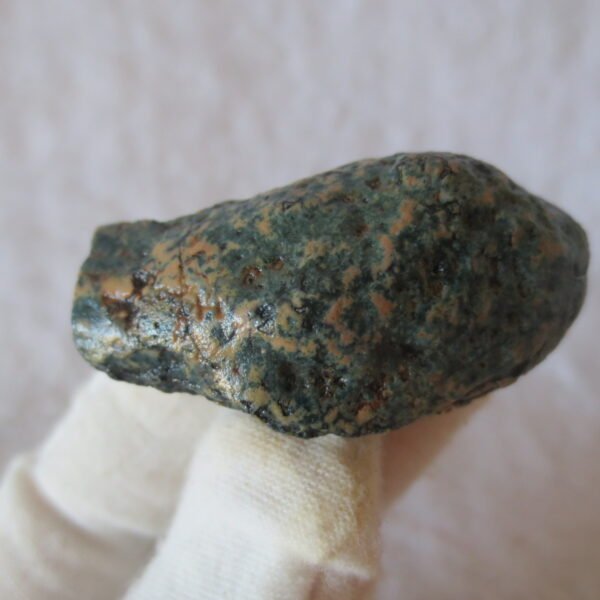 natural green grass flower gobi moss agate , desert gobi stone mineral specimen (t13） (copy)