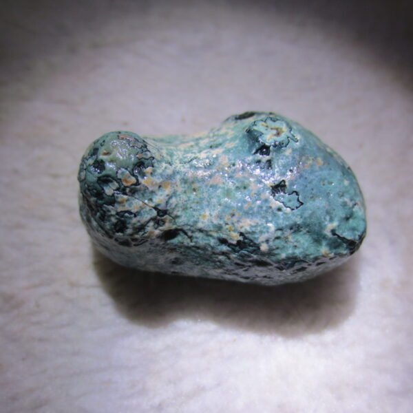 natural green grass flower gobi moss agate , desert gobi stone mineral specimen (t15）